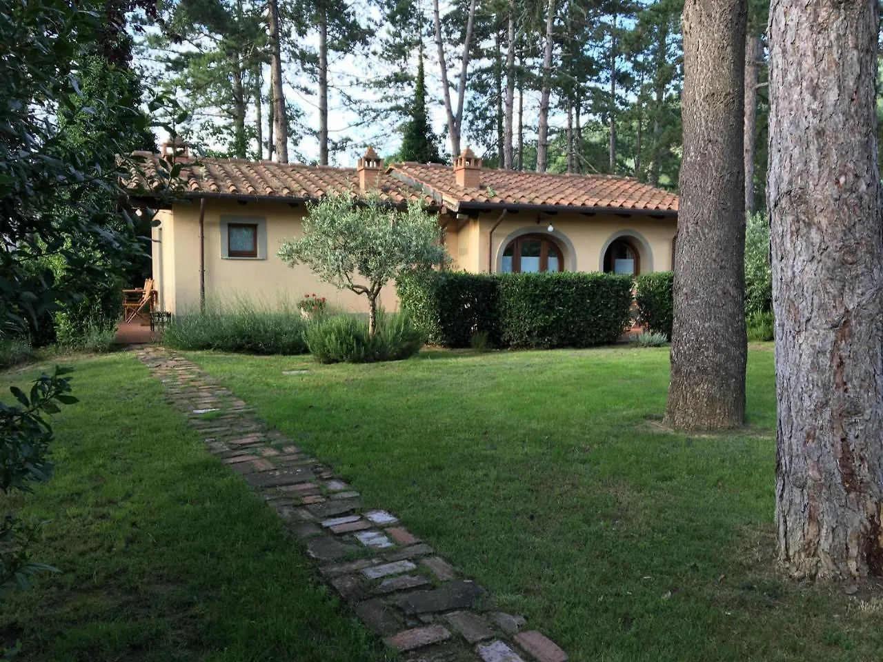 Holiday home Borgo Santa Lucia Monolocale Villa Castiglion Fiorentino Italy